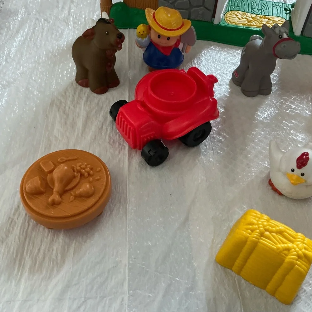 Vintage Fisher-Price Little People Farm Playset barn animals lot 15